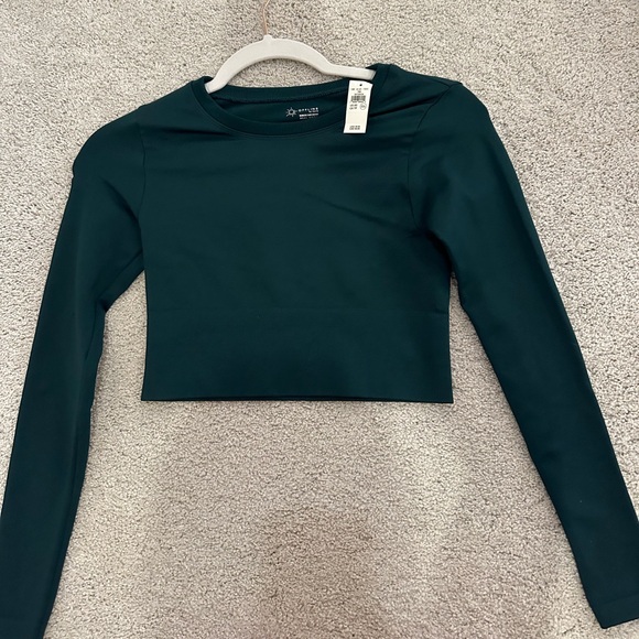 NWT aerie longsleeve - Picture 1 of 3